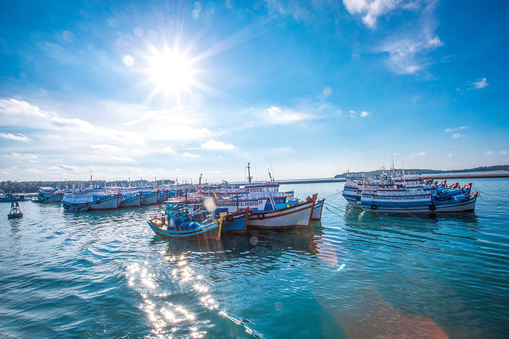 Cảng Phú Quý - Nha Trang (Nguồn: Sưu tầm)